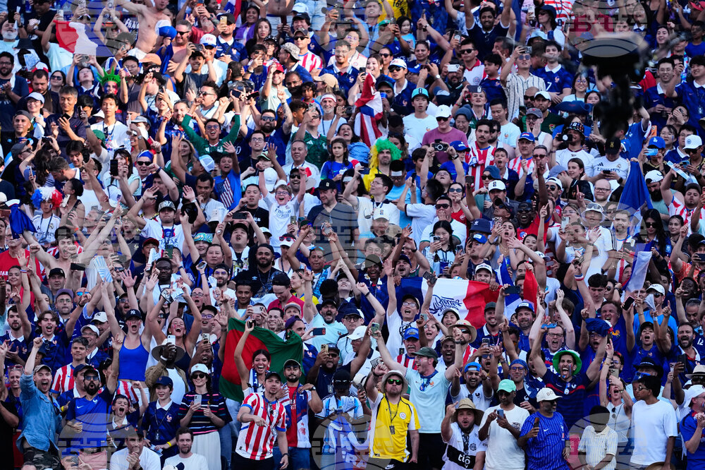 Paraguay France WCup Soccer