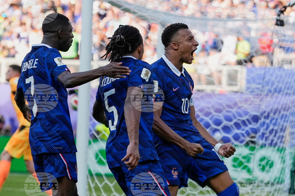 APTOPIX Paraguay France WCup Soccer