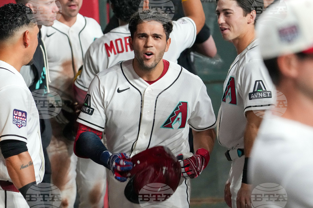 Brewers Diamondbacks Baseball