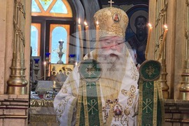 Ловеч - Ловчански митрополит Гавриил - храм „Света Троица“ - литургия
