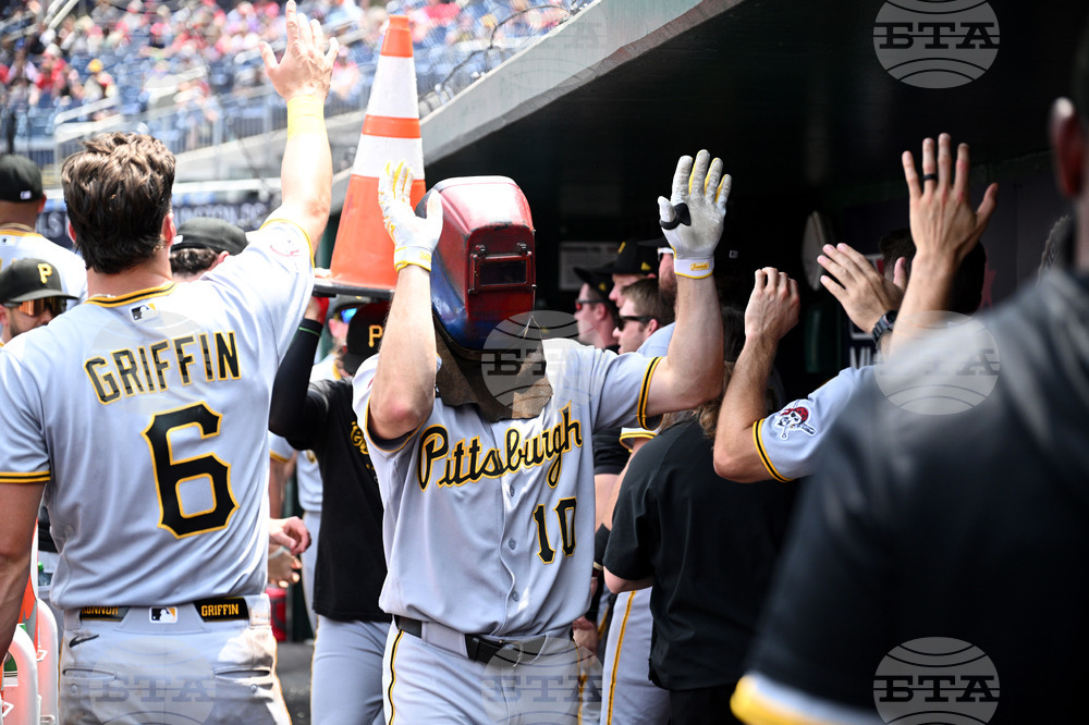 Pirates Nationals Baseball