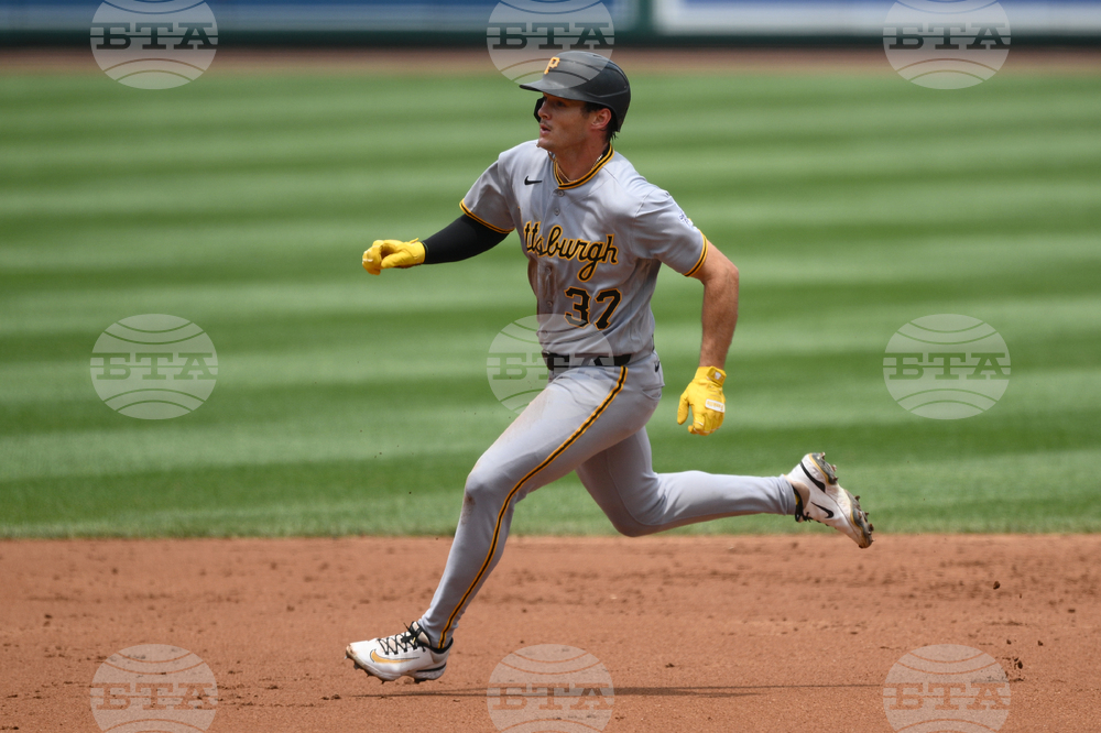 Pirates Nationals Baseball
