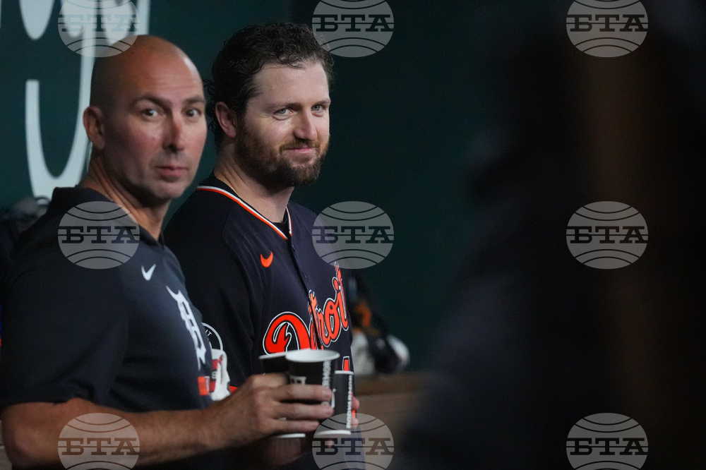 Tigers Rangers Baseball