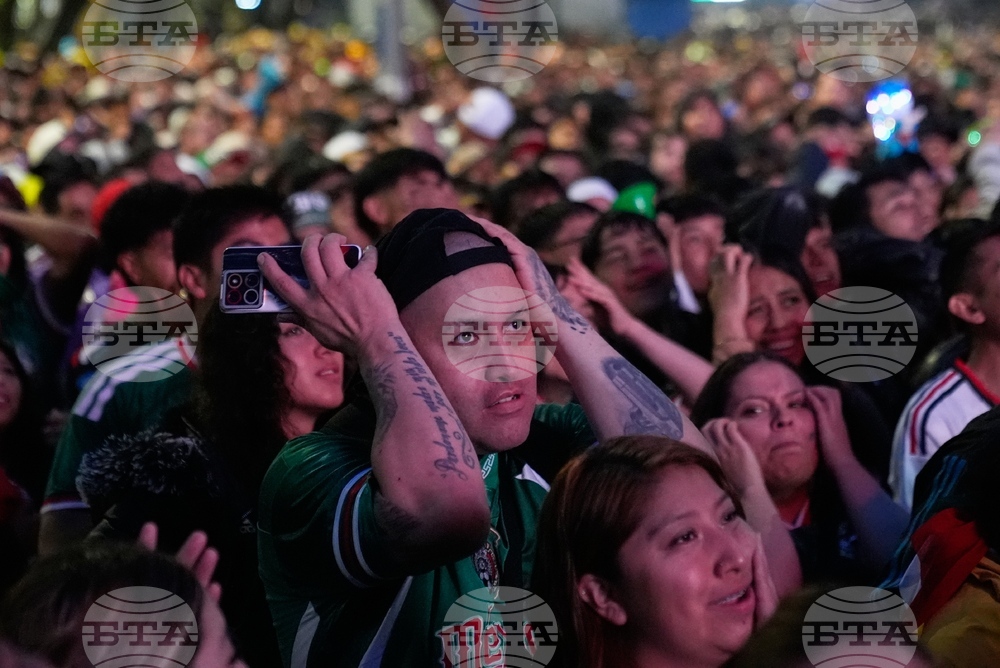 Mexico WCup Soccer Reaction