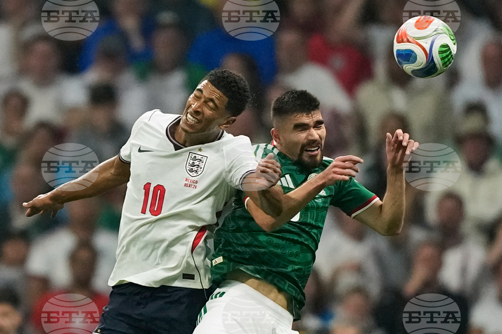 APTOPIX Mexico England WCup Soccer