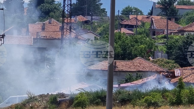Екипи на пожарната в Сливен са се отзовали на 13 сигнала за произшествия през почивните дни