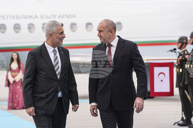 Prime Minister Radev Welcomed in Ankara by Turkish Trade Minister Bolat