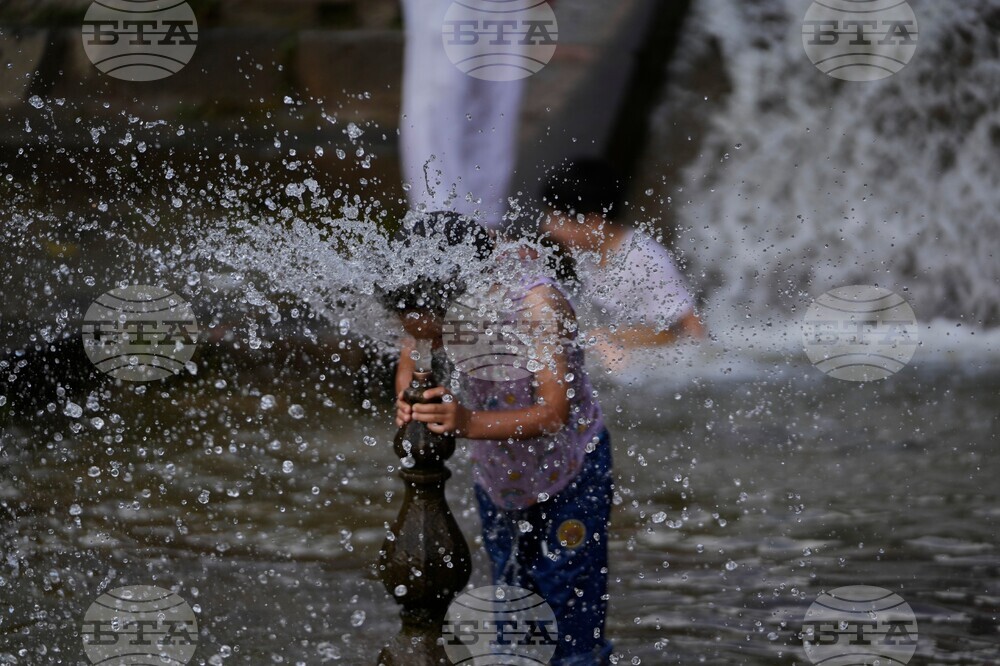 India Kashmir Extreme Weather Heat