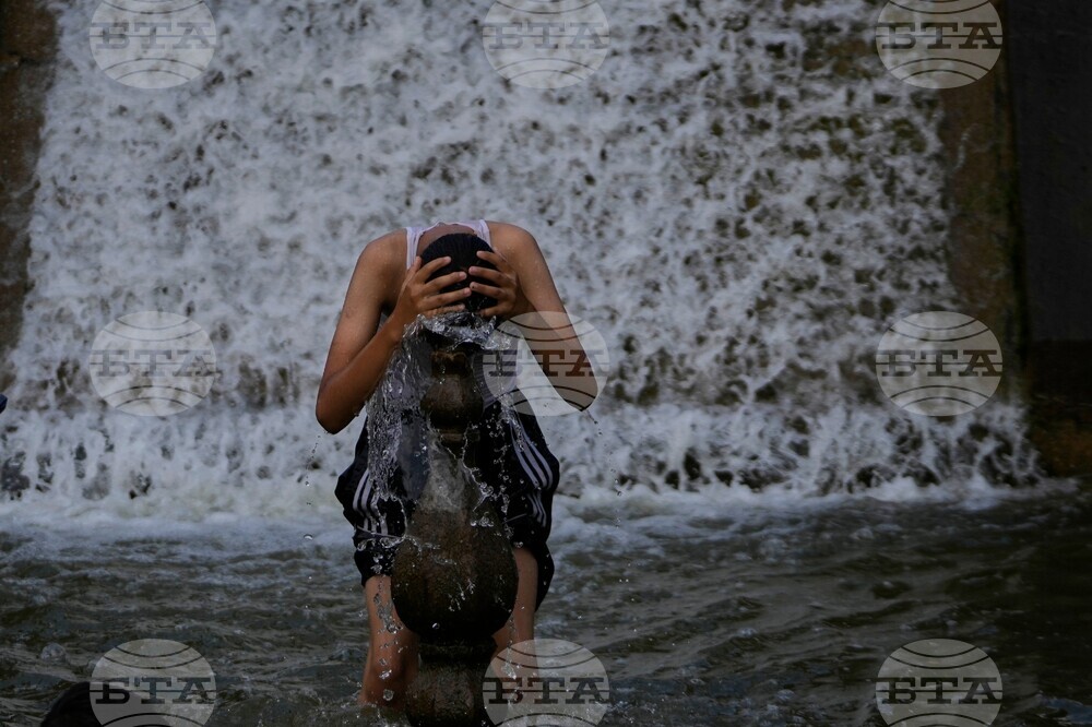 India Kashmir Extreme Weather Heat