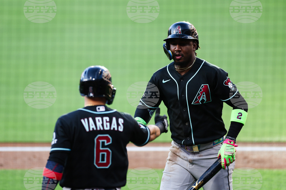 Diamondbacks Padres Baseball