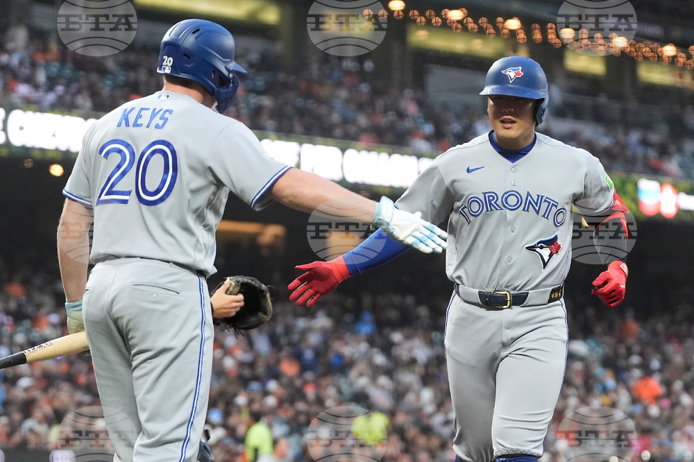 Blue Jays Giants Baseball