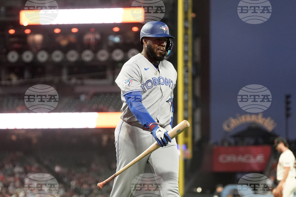 Blue Jays Giants Baseball