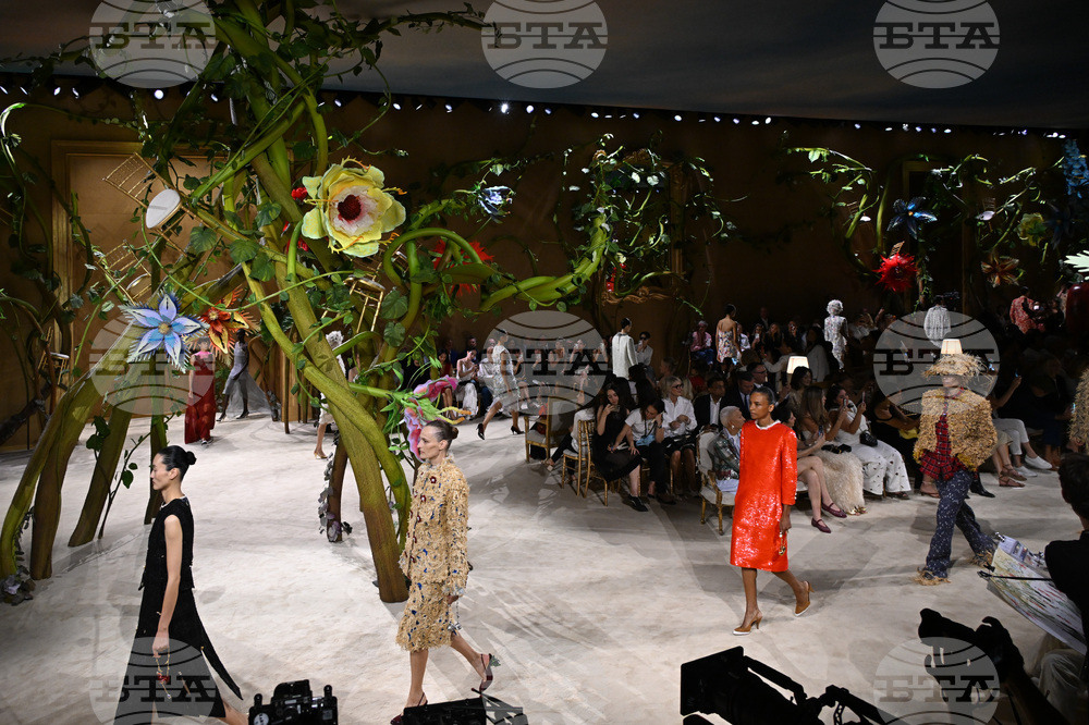 France Fashion Chanel Haute Couture F/W 26/27