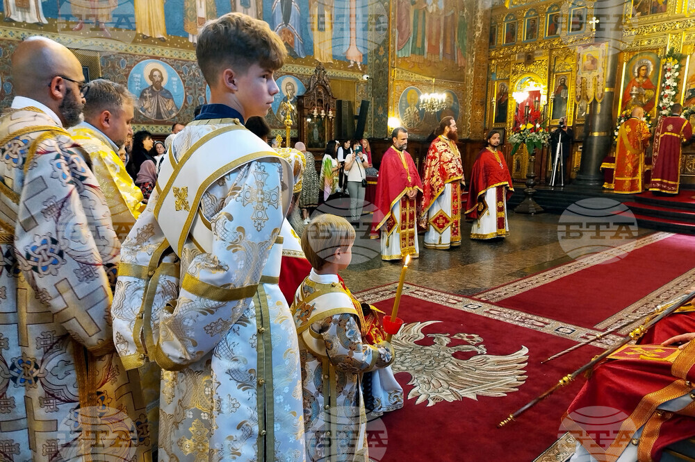 Храм „Св. Вмчца Неделя“ - храмов празник - литургия