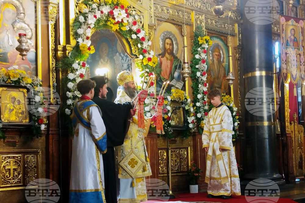 Храм „Св. Вмчца Неделя“ - храмов празник - литургия