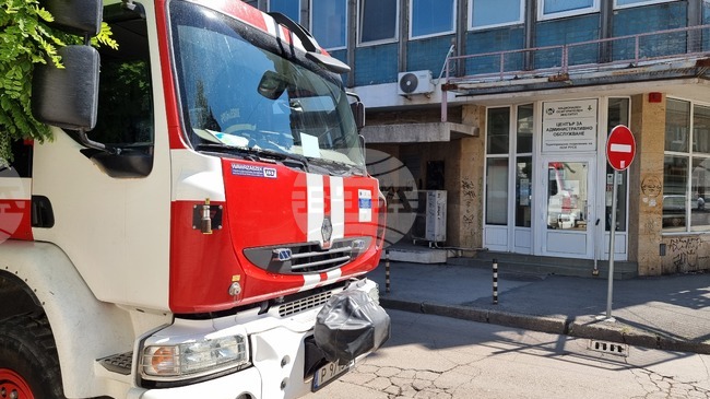 Фалшиви сигнали за поставени взривни устройства са получени в няколко институции в Русе