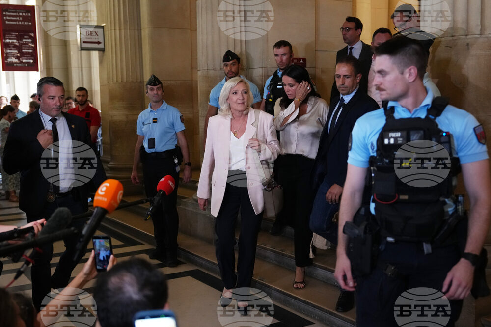 APTOPIX France Le Pen Trial