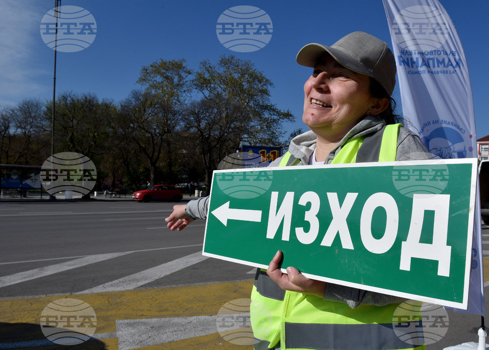 Варна - Кампания за събиране на капачки "Аз Вярвам и Помагам"