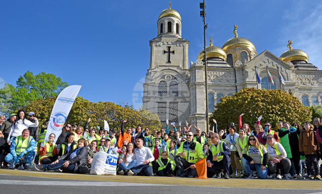 Варна - Кампания за събиране на капачки "Аз Вярвам и Помагам"