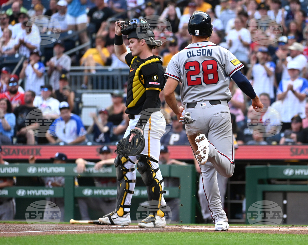 Braves Pirates Baseball