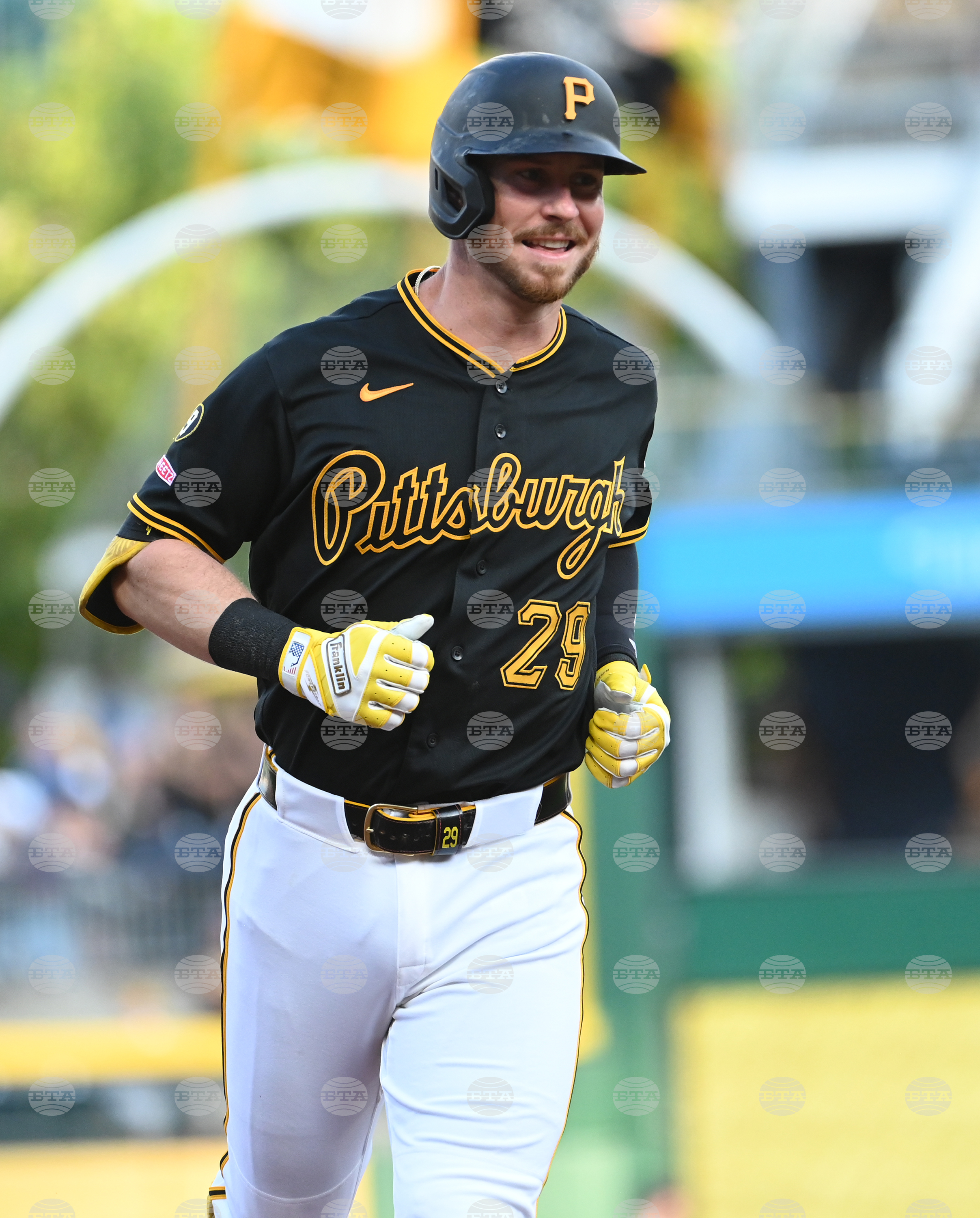 Braves Pirates Baseball