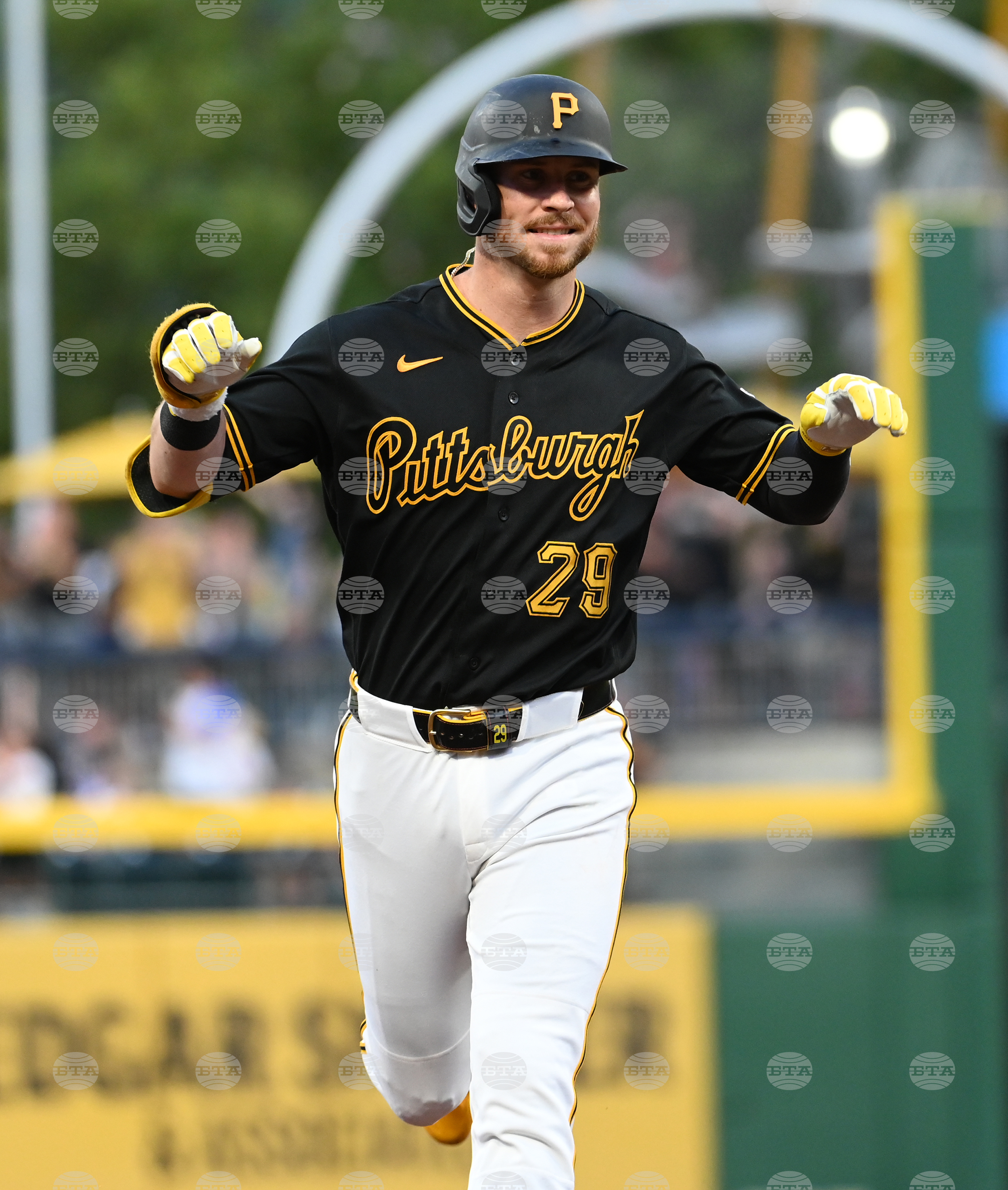 Braves Pirates Baseball
