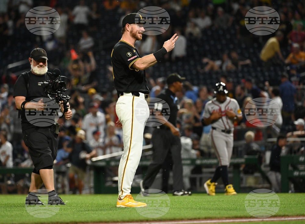 Braves Pirates Baseball