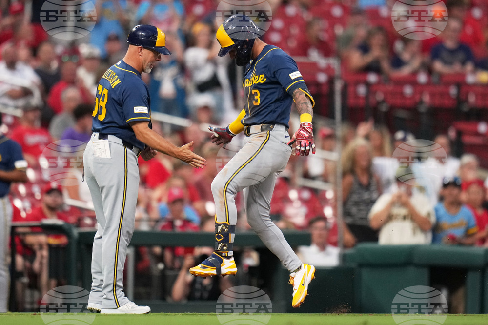 Brewers Cardinals Baseball
