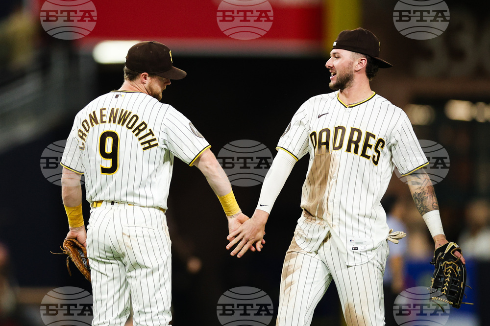 Diamondbacks Padres Baseball