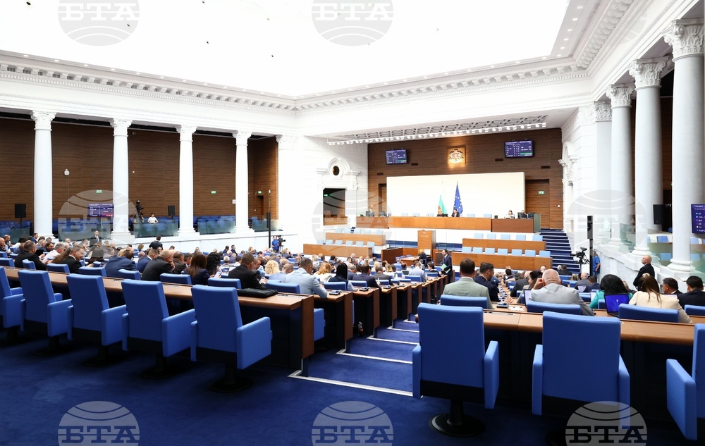 Election Code Reform Push Reopens Debate on Machine Voting, Polling Abroad