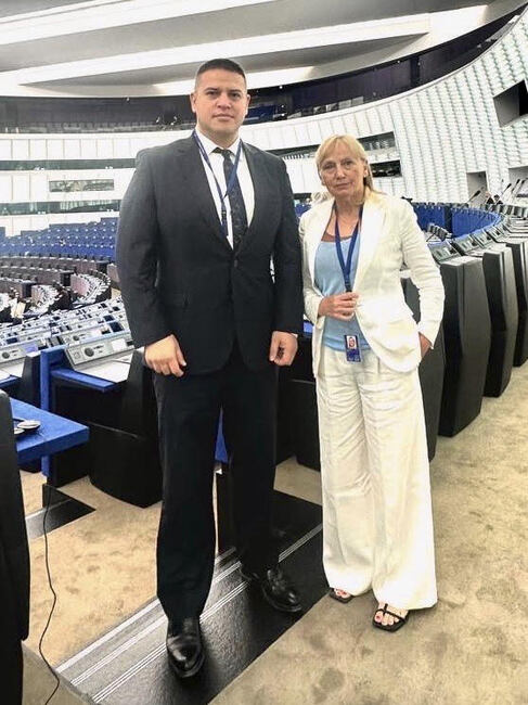 ПП „Движение за права и свободи“: Елена Йончева и Танер Кабилов вече са част от групата на Европейските консерватори и реформисти в ЕП