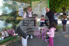 Разград - Бонбони за смет - акция