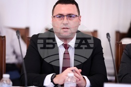 Народно събрание - Комисия по икономическа политика, инвестиции и индустрия