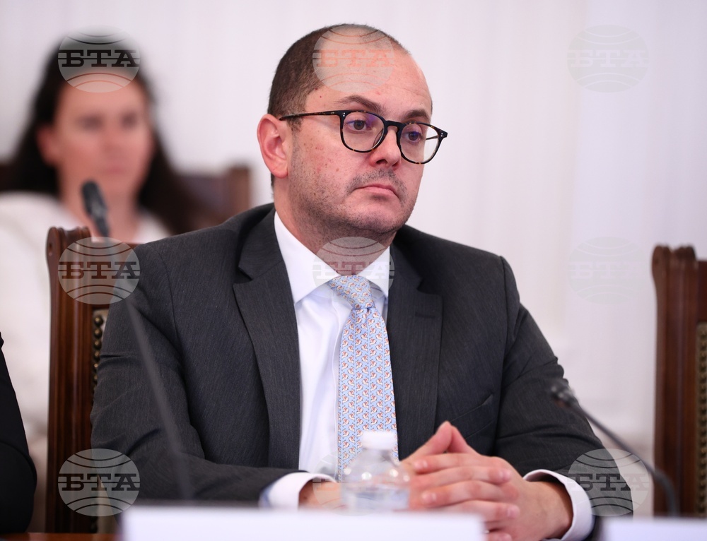 Народно събрание - Комисия по икономическа политика, инвестиции и индустрия