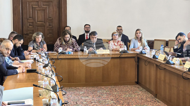 В законопроекта за държавния бюджет за 2026 г. средствата за образование са в размер на 4,5 от брутния вътрешен продукт, каза министър Георги Вълчев