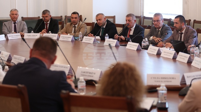 Парламентарната комисия по регионална политика одобри на първо четене проектозакона за държавния бюджет за 2026 г.