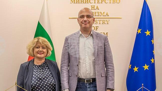 Bulgaria and Romania Discuss Sending Tourism Attache to Bucharest