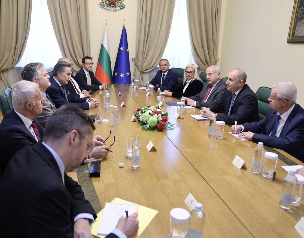 Bulgarian PM Discusses with Westinghouse Representatives Project for Units 7 and 8 of Kozloduy Nuclear Plant