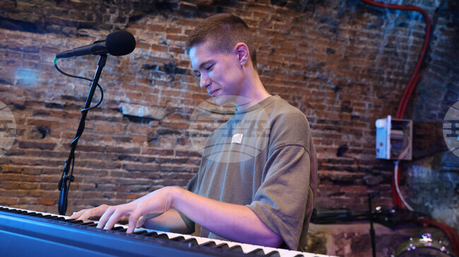 С авторска музика на осмокласника Павел Найденов започна петото издание на Q-Jazzfestival във Варна
