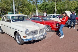 Румъния - автомобили - ретро парад