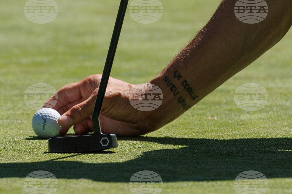 Celebrity Championship Golf