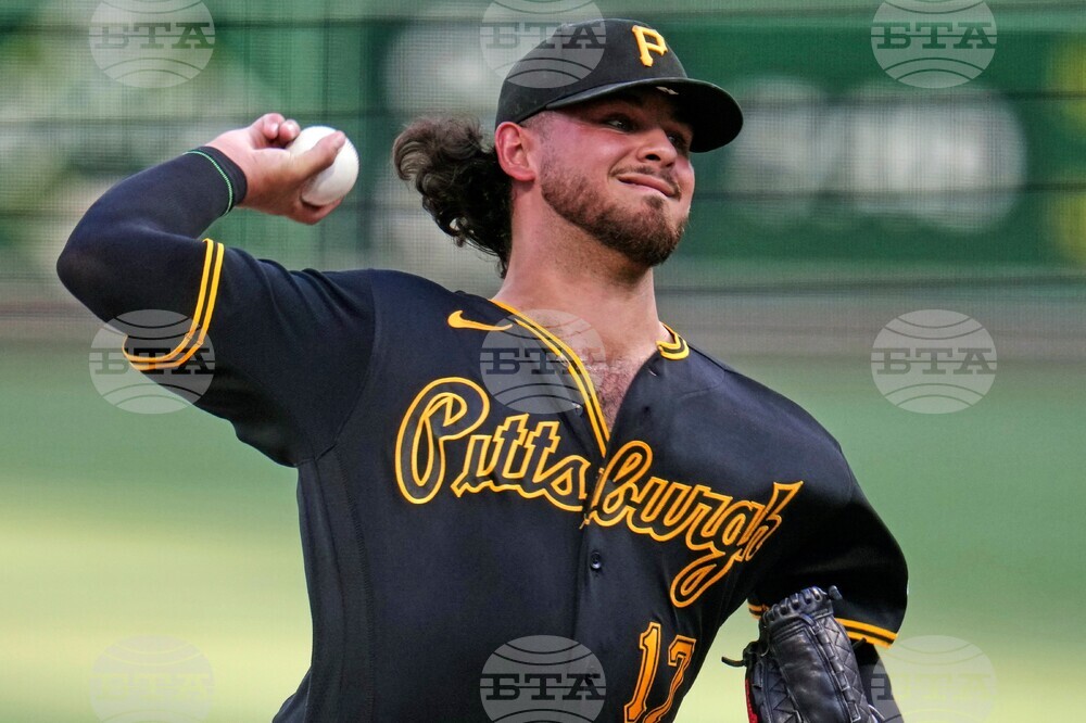 Braves Pirates Baseball