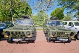 Румъния - автомобили - ретро парад