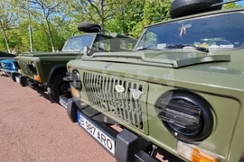 Румъния - автомобили - ретро парад