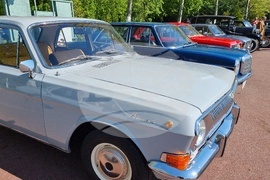 Румъния - автомобили - ретро парад