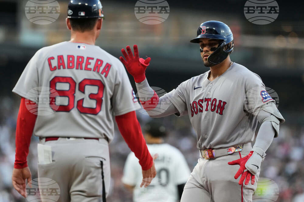 Red Sox White Sox Baseball