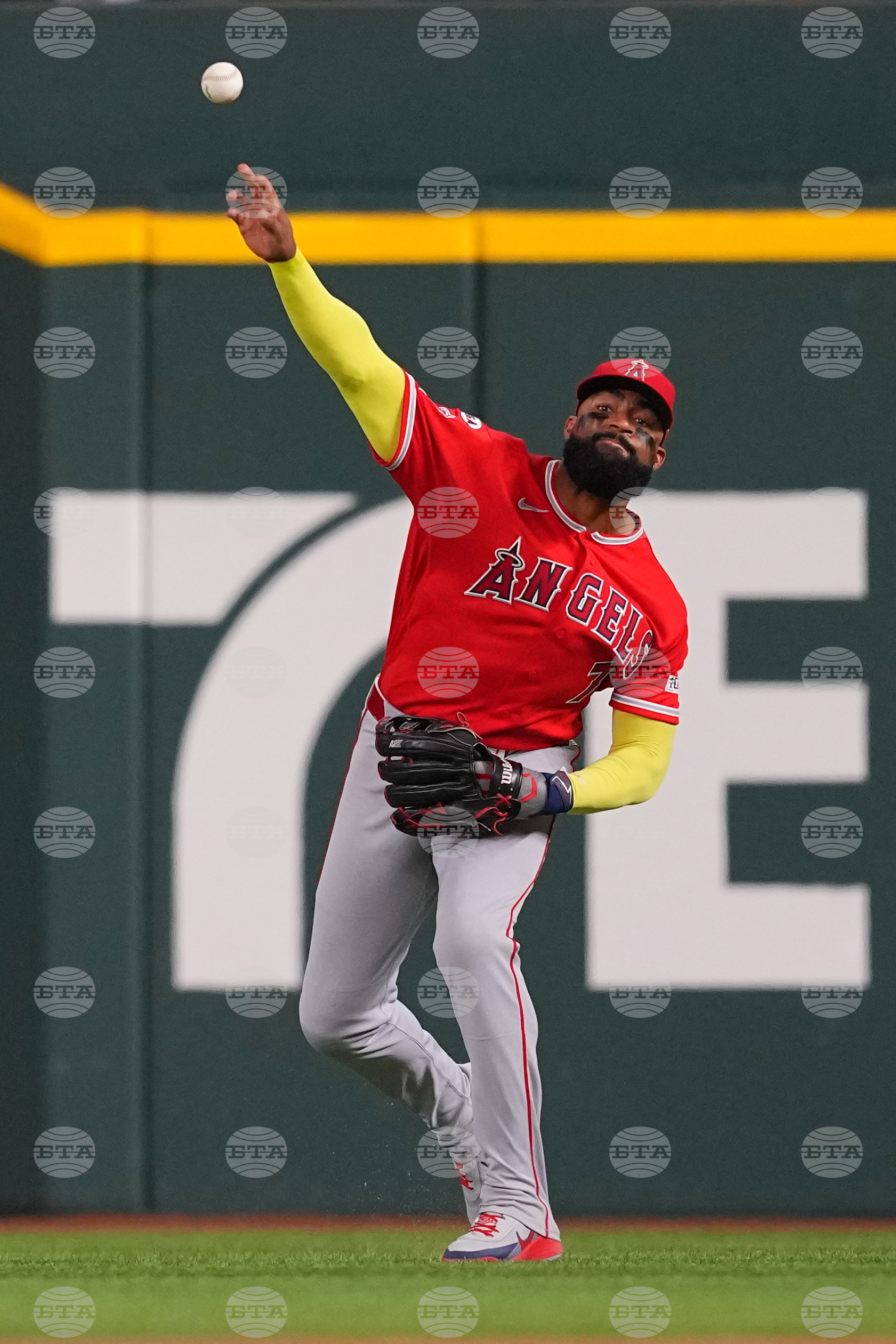 Angels Rangers Baseball