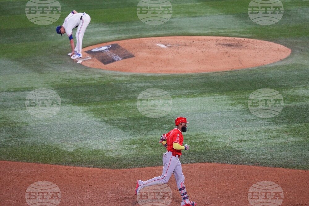 Angels Rangers Baseball