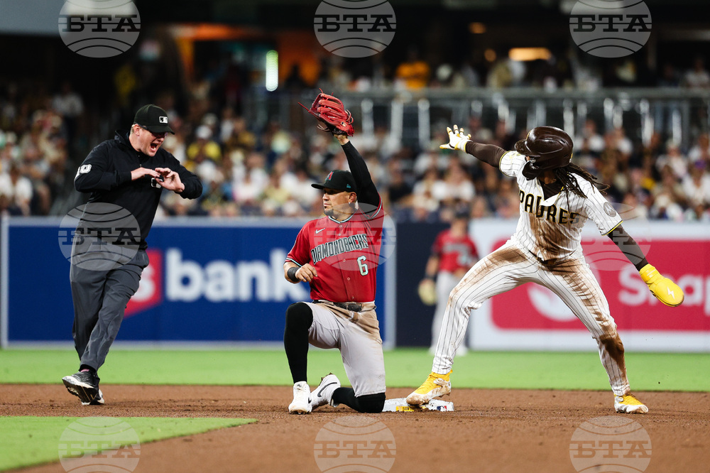 Diamondbacks Padres Baseball