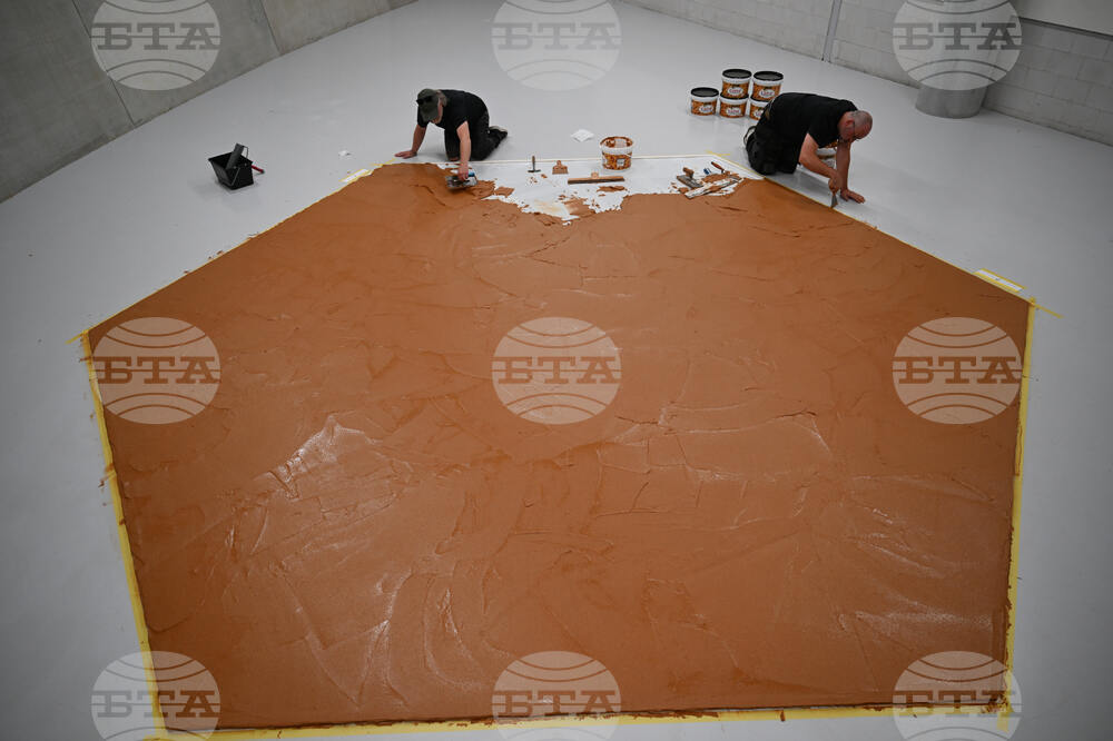 Netherlands Peanut Butter Art